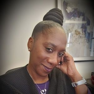 Meet your Posher, Camille